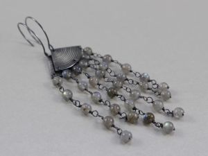 chileart biżuteria autorska labradoryt srebro kolczyki długie łańcuszki 